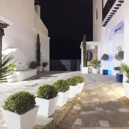 Hotel Casa Palacio Villazambra 4*