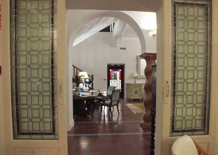 Отель Casa Palacio Villazambra 4*