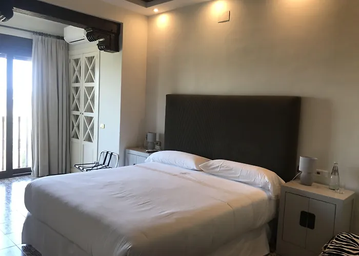 Отель Casa Palacio Villazambra