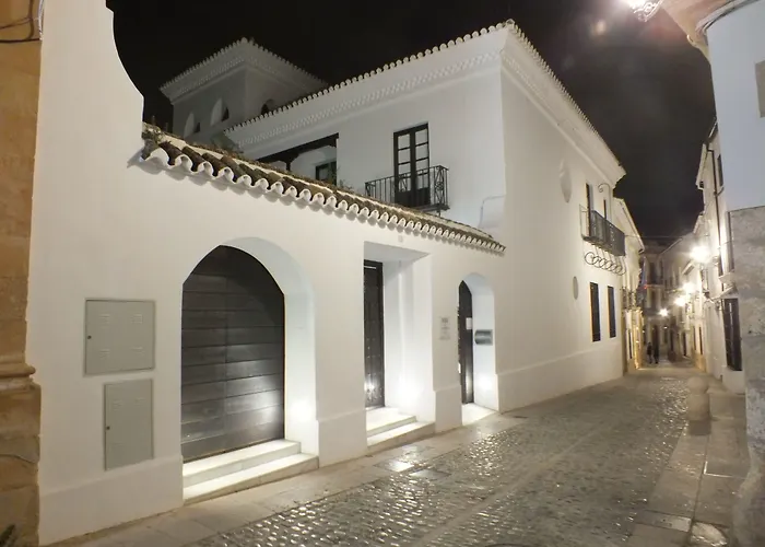 Отель Casa Palacio Villazambra 4*