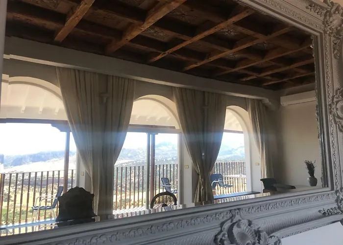 Casa Palacio Villazambra 4*